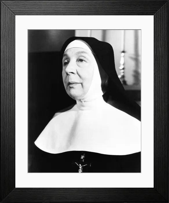 Framed Print : THE NUN'S STORY, Edith Evans, 1959 Framed Print : THE NUN'S STORY, Edith Evans, 1959