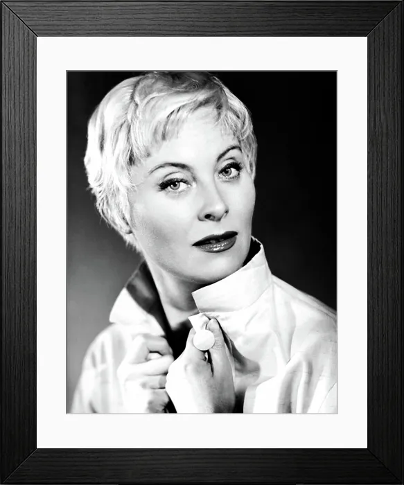 Framed Print : OASIS, (aka OASE), Michele Morgan, 1955, TM & copyright 20th Century Fox Film Corp. All rights reserved / courtesy Everett Collection Framed Print : OASIS, (aka OASE), Michele Morgan, 1955, TM & copyright 20th Century Fox Film Corp. All rights reserved / courtesy Everett Collection