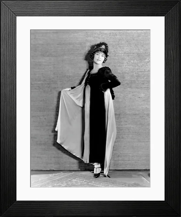 Framed Print : THE GARDEN OF WEEDS, Betty Compson, 1924
