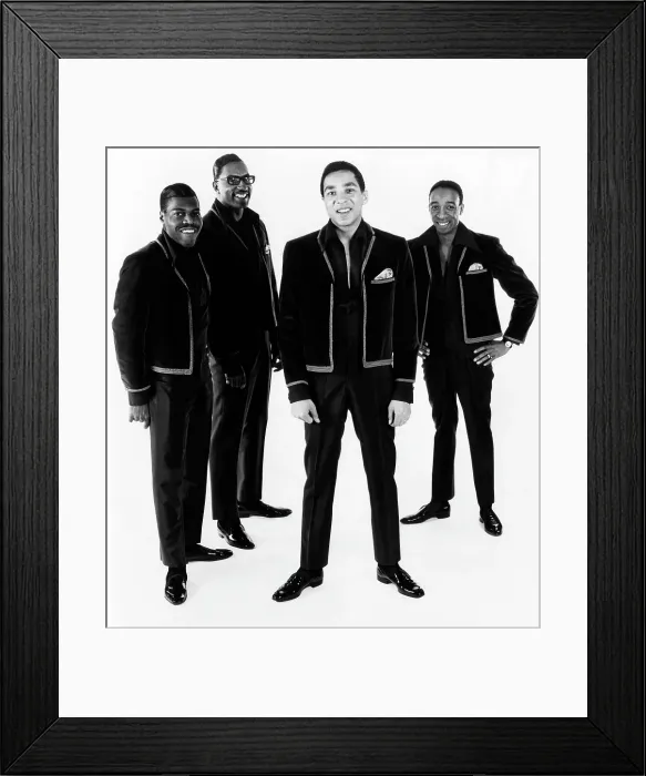 Framed Print : American R&B group The Miracles, L-R: Pete Moore, Bobby Rogers, Smokey Robinson, Ronald White, 1967.. Courtesy: CSU Archives / Everett Collection Framed Print : American R&B group The Miracles, L-R: Pete Moore, Bobby Rogers, Smokey Robinson, Ronald White, 1967.. Courtesy: CSU Archives / Everett Collection