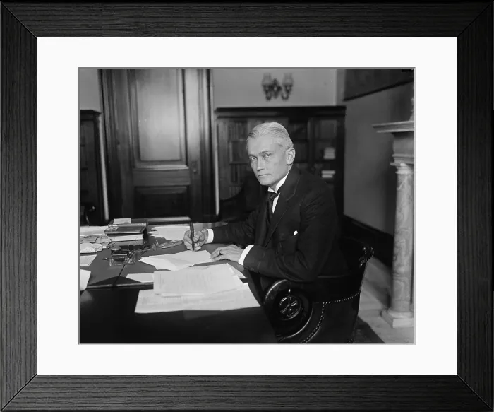 Framed Print : Senator Hiram Bingham served as from 1925-1932. He was also the archaeologist noted for his 1911 discovery of Machu Picchu in Peru Framed Print : Senator Hiram Bingham served as from 1925-1932. He was also the archaeologist noted for his 1911 discovery of Machu Picchu in Peru