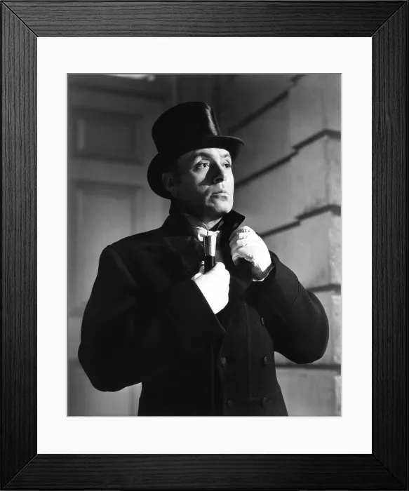 Framed Print : GASLIGHT, Charles Boyer, 1944 Framed Print : GASLIGHT, Charles Boyer, 1944
