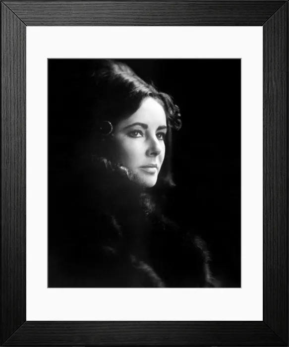 Framed Print : THE ONLY GAME IN TOWN, Elizabeth Taylor, 1970, TM and Copyright 20th Century Fox Film Corp. All rights reserved / Courtesy: Everett Collection