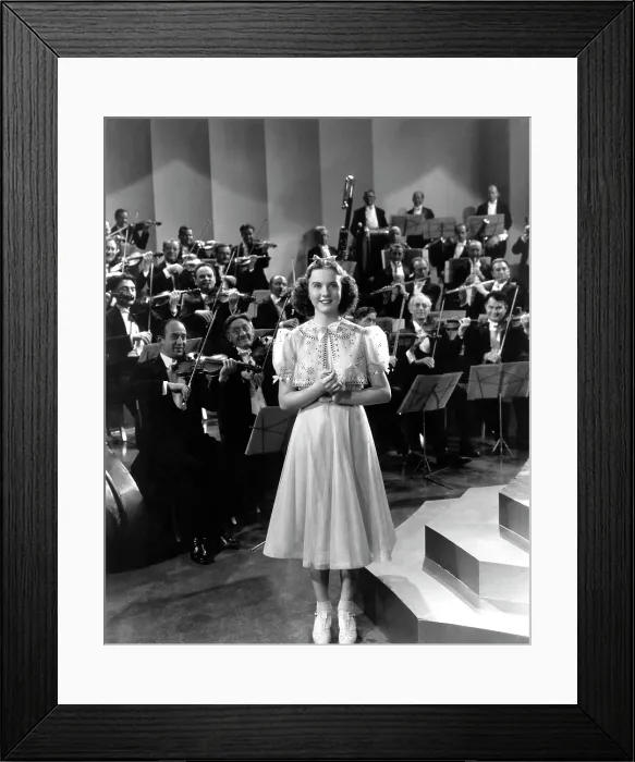Framed Print : ONE HUNDRED MEN AND A GIRL, Deanna Durbin, 1937 Framed Print : ONE HUNDRED MEN AND A GIRL, Deanna Durbin, 1937