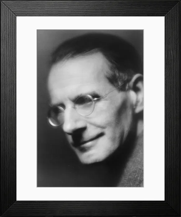 Framed Print : Sean O'Casey (1880-1964) Irish playwright of realist plays concerning urban poverty, politics and revolution