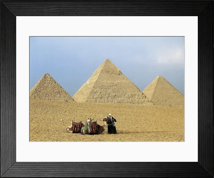Framed Print : EGYPT. GIZA. Giza. Pyramids of Khufu, Khafre and Menkaure. Egyptian art. Old Kingdom. Architecture. AISA / Everett Collection**US SALES ONLY**
