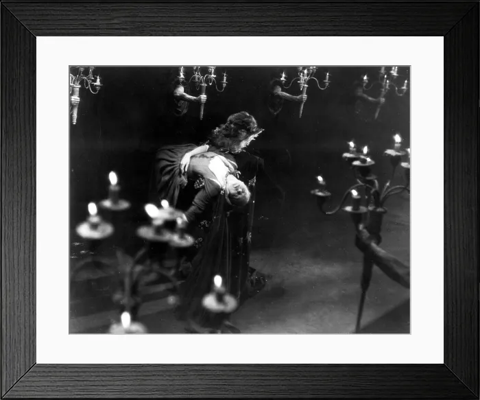 Framed Print : BEAUTY AND THE BEAST, (aka Belle et la bte, La'), Jean Marais, Josette Day, 1946 Framed Print : BEAUTY AND THE BEAST, (aka Belle et la bte, La'), Jean Marais, Josette Day, 1946