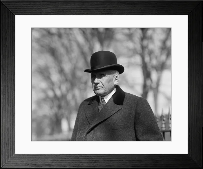Framed Print : Frank Billings Kellogg (1856-1937), U.S. secretary of State (1925-29) at the State Department in 1923 Framed Print : Frank Billings Kellogg (1856-1937), U.S. secretary of State (1925-29) at the State Department in 1923