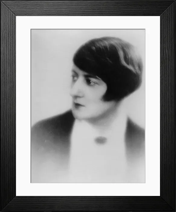 Framed Print : Germaine Beaumont (1890-1983), a journalist and a French novelist, influenced by Virginia Woolf and Collette Framed Print : Germaine Beaumont (1890-1983), a journalist and a French novelist, influenced by Virginia Woolf and Collette