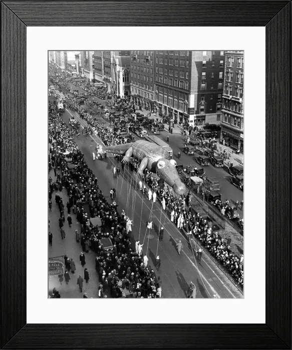 Framed Print : The Macy's Thanksgiving Day Parade, Broadway, New York City, November 24, 1932. Courtesy: CSU Archives / Everett Collection Framed Print : The Macy's Thanksgiving Day Parade, Broadway, New York City, November 24, 1932. Courtesy: CSU Archives / Everett Collection