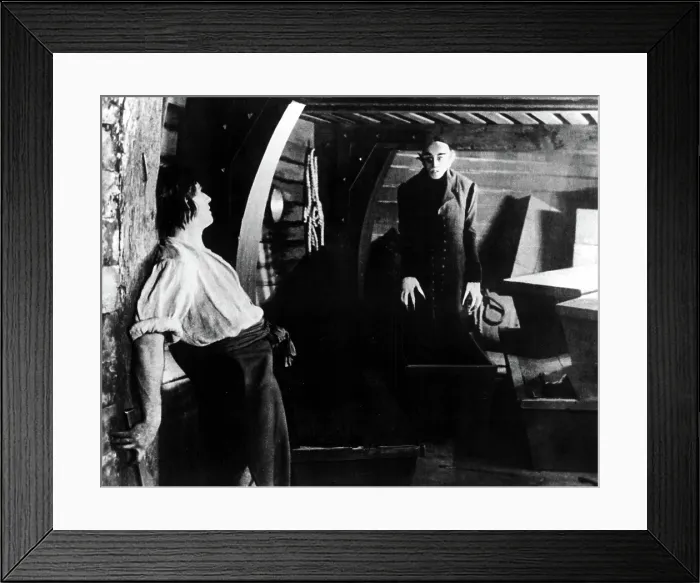 Framed Print : NOSFERATU, (aka NOSFERATU, EINE SYMPHONIE DES GRAUENS), Max Schreck, 1922 Framed Print : NOSFERATU, (aka NOSFERATU, EINE SYMPHONIE DES GRAUENS), Max Schreck, 1922