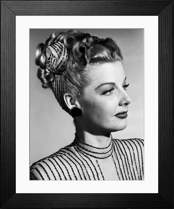Framed Print : NORA PRENTISS, Ann Sheridan coiffure test, 1947