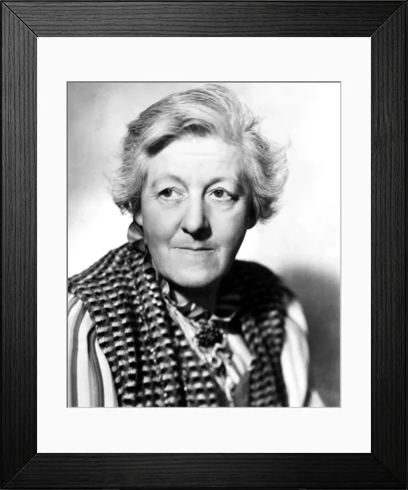Framed Print : BLITHE SPIRIT, Margaret Rutherford, 1945