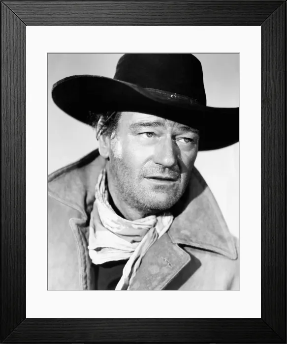 Framed Print : THE SEARCHERS, John Wayne, 1956 Framed Print : THE SEARCHERS, John Wayne, 1956