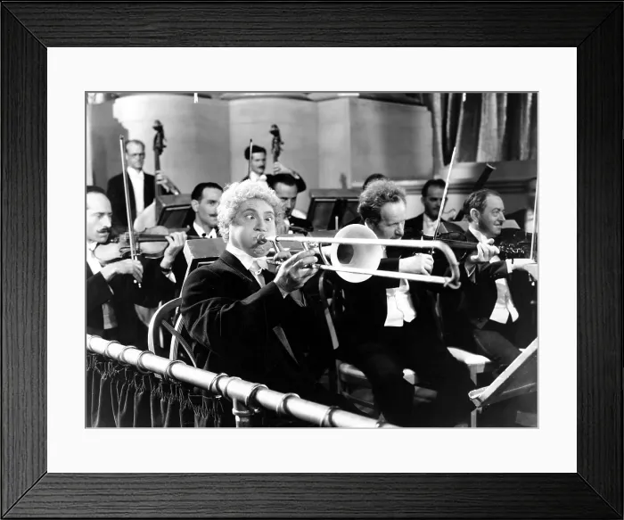 Framed Print : A NIGHT AT THE OPERA, Harpo Marx, 1935
