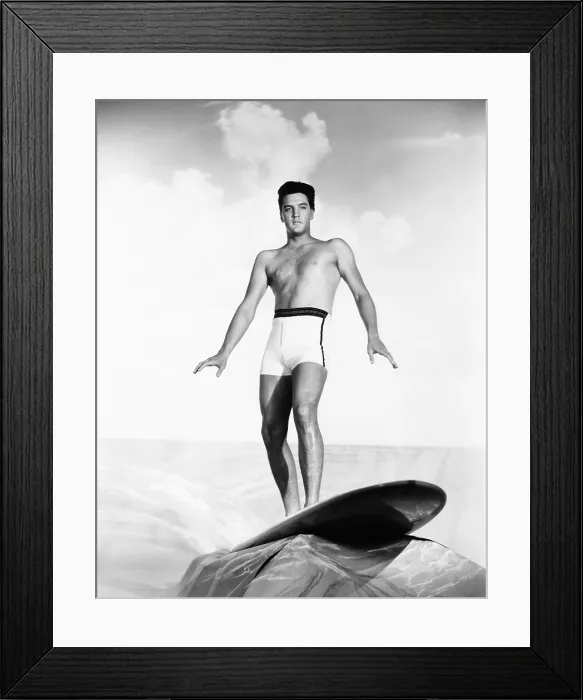 Framed Print : BLUE HAWAII, Elvis Presley, 1961 Framed Print : BLUE HAWAII, Elvis Presley, 1961