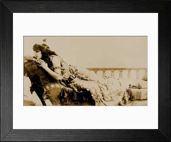 Framed Print : Sarah Bernhardt (1844-1923), French, actress in the role of Cleopatra. Ca. 1891