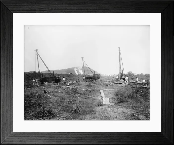 Framed Print : Panama Canal, U.S. Naval radio station, circa 1909-1919
