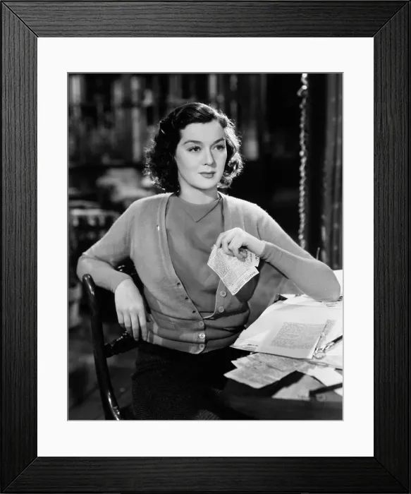 Framed Print : NIGHT MUST FALL, Rosalind Russell, 1937
