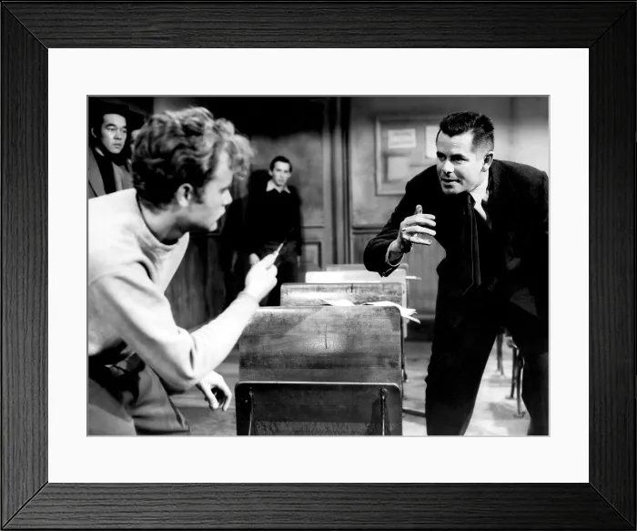 Framed Print : BLACKBOARD JUNGLE, Vic Morrow, Glenn Ford, 1955
