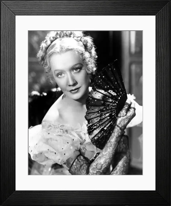 Framed Print : BECKY SHARP, Miriam Hopkins, 1935 Framed Print : BECKY SHARP, Miriam Hopkins, 1935