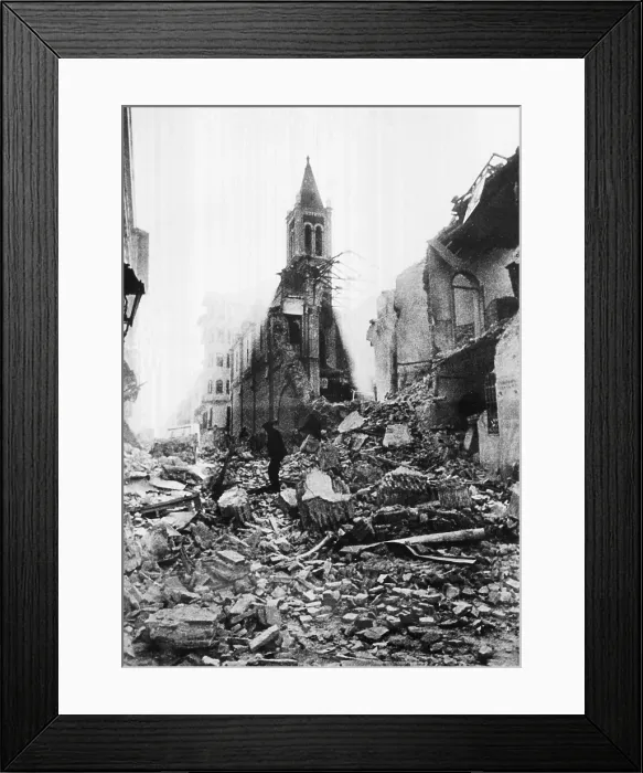 Framed Print : Spanish Civil War (1936-1939). Bombardment. AISA / Everett Collection (99496)**US SALES ONLY** Framed Print : Spanish Civil War (1936-1939). Bombardment. AISA / Everett Collection (99496)**US SALES ONLY**