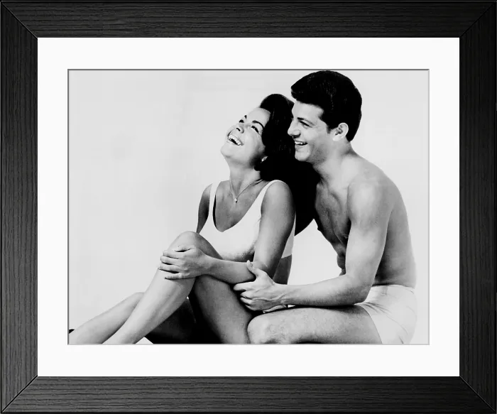Framed Print : BEACH PARTY, Annette Funicello, Frankie Avalon, 1963
