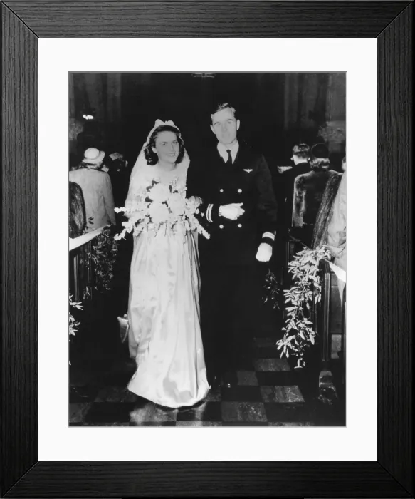 Framed Print : Future US President George H.W. Bush and Barbara Bush on their wedding day in Rye New York. Jan. 6 1945