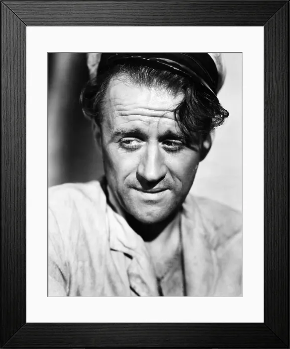 Framed Print : THE BLUE LAGOON, Cyril Cusack, 1949 Framed Print : THE BLUE LAGOON, Cyril Cusack, 1949