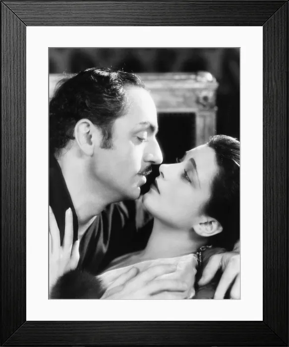 Framed Print : BEHIND THE MAKE-UP, from left: William Powell, Kay Francis, 1930 Framed Print : BEHIND THE MAKE-UP, from left: William Powell, Kay Francis, 1930