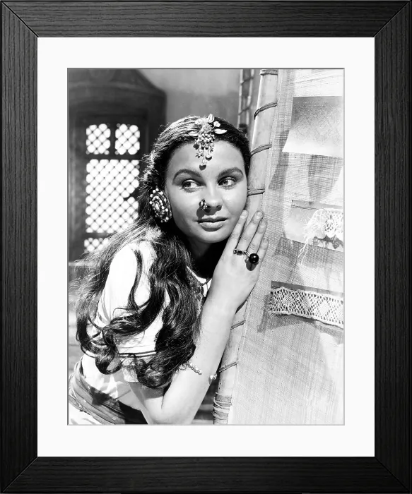 Framed Print : BLACK NARCISSUS, Jean Simmons, 1947