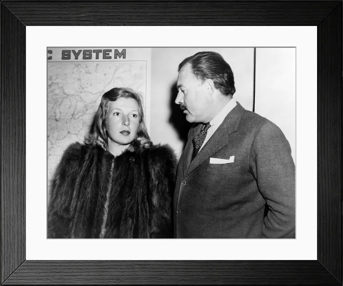 Framed Print : Ernest Hemingway (1899-1961) and journalist Martha Gellhorn, (1908-1998) traveling together shortly after their 1940 mariage. iage Framed Print : Ernest Hemingway (1899-1961) and journalist Martha Gellhorn, (1908-1998) traveling together shortly after their 1940 mariage. iage