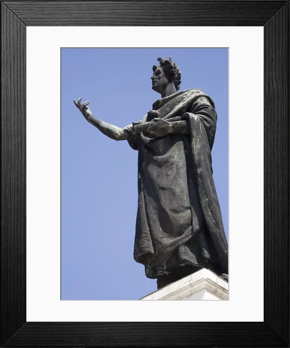 Framed Print : ITALY. Mantua. Statue of Virgil. Sculpture on bronze. AISA / Everett Collection**US SALES ONLY**