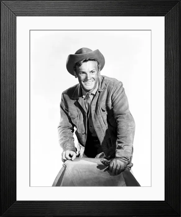 Framed Print : GUNMAN'S WALK, Tab Hunter, 1958 Framed Print : GUNMAN'S WALK, Tab Hunter, 1958