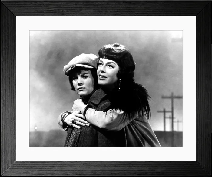 Framed Print : GYPSY, Natalie Wood, Rosalind Russell, 1962