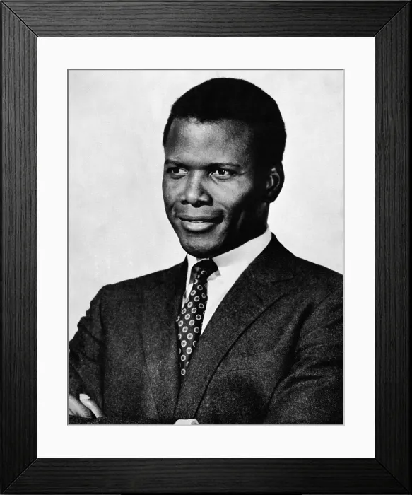 Framed Print : GUESS WHO'S COMING TO DINNER, Sidney Poitier, 1967