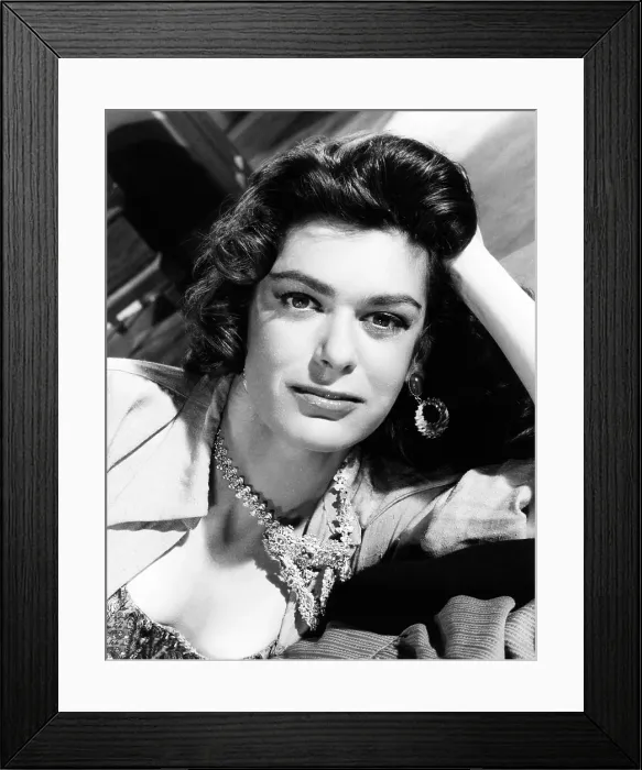 Framed Print : THE GYPSY AND THE GENTLEMAN, Melina Mercouri, 1958 Framed Print : THE GYPSY AND THE GENTLEMAN, Melina Mercouri, 1958