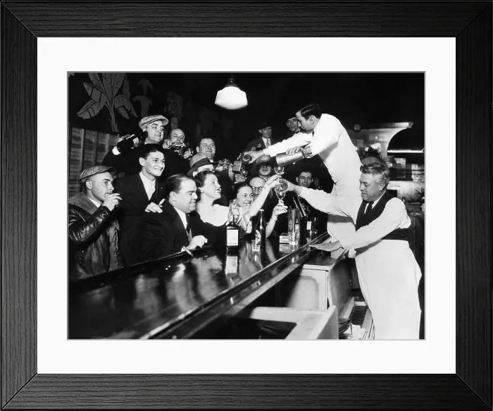 Framed Print : Sloppy Joe's Bar, in downtown Chicago, after the repeal of Prohibition. December 5, 1933. CSU Archives / Courtesy Everett Collection