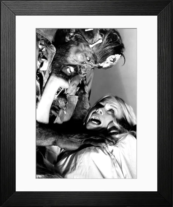 Framed Print : THE HILLS HAVE EYES, James Whitworth, Susan Lanier, 1977