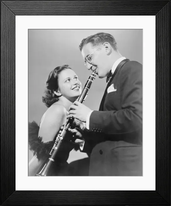 Framed Print : Helen Ward (1916-1998) and Benny Goodman (1909-1986) were linked musically and romantically in the 1930's
