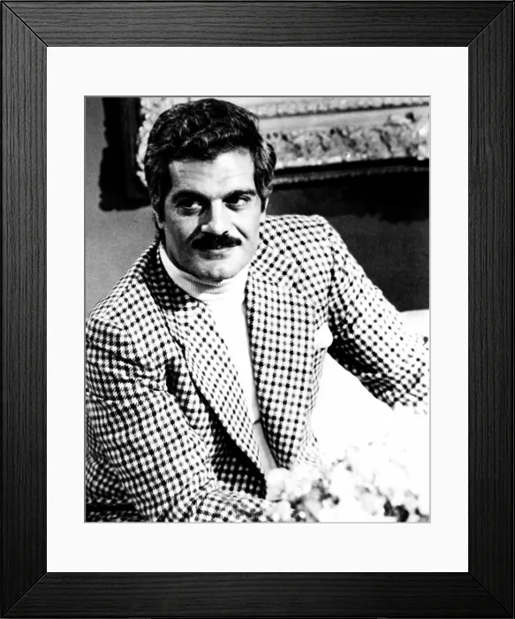 Framed Print : FUNNY LADY, Omar Sharif, 1975 Framed Print : FUNNY LADY, Omar Sharif, 1975