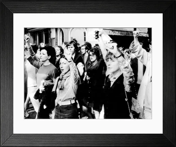 Framed Print : Protesters in Paris for Popular Government in France, May, 29, 1968. Courtesy: CSU Archives / Everett Collection Framed Print : Protesters in Paris for Popular Government in France, May, 29, 1968. Courtesy: CSU Archives / Everett Collection