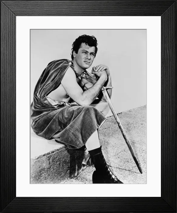 Framed Print : THE BLACK SHIELD OF FALWORTH, Tony Curtis, 1954