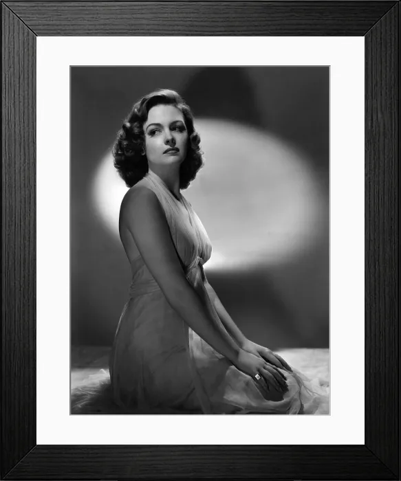 Framed Print : SEE HERE, PRIVATE HARGROVE, Donna Reed, 1944