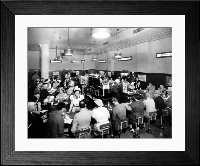 Framed Print : A typical American restaurant, c. 1935.. Courtesy: CSU Archives / Everett Collection Framed Print : A typical American restaurant, c. 1935.. Courtesy: CSU Archives / Everett Collection