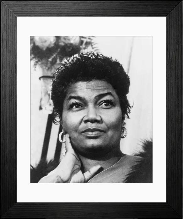 Framed Print : Pearl Bailey (1918-1990), African American jazz singer in 1965