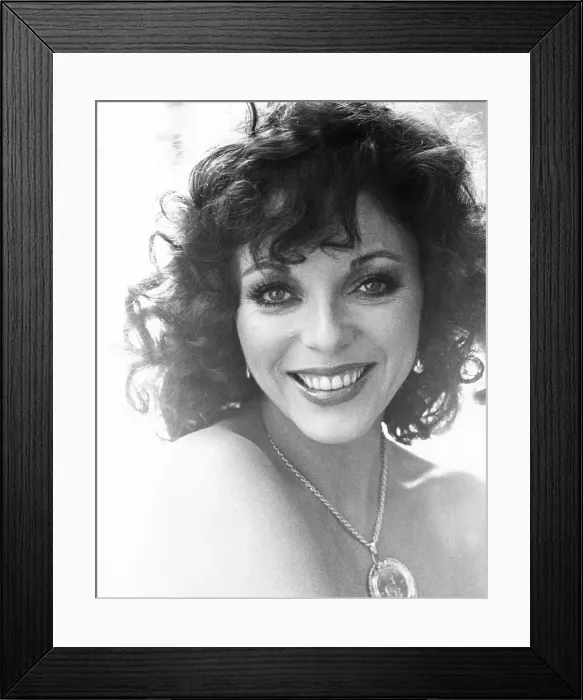 Framed Print : GAME FOR VULTURES, Joan Collins, 1979, New Line / courtesy Everett Collection