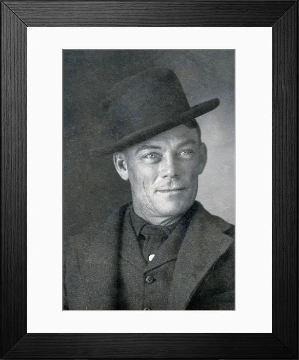 Framed Print : Wild West. Jesse Linsley, a member of the Wild Bunch gang, 1902