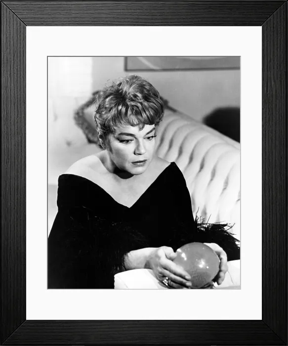 Framed Print : GAMES, Simone Signoret, 1967