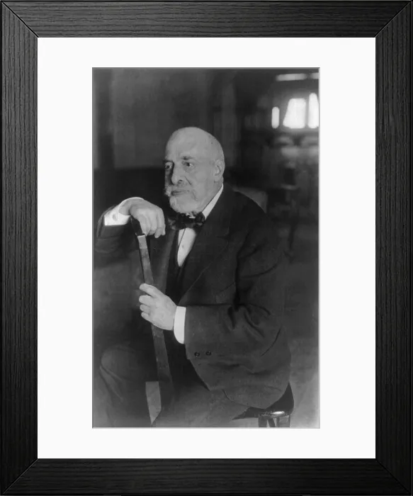 Framed Print : Leopold Auer (1845-1930), Hungarian-American violinist and teacher of Mischa Elman and Jascha Heifetz. Ca. 1918